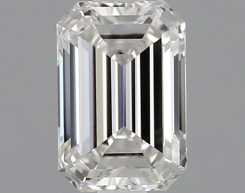 Loose Diamond - EMERALD 0.85ct G VS1: Loose Diamond - EMERALD 0.85ct G VS1 Source: This is a real non-mined Diamond that has been grown in a lab Shape: EMERALD Carats: 0.85 Color: G Clarity: VS1 Certification: IGI Video: