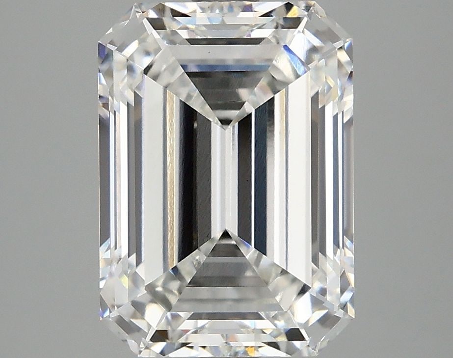 Loose Diamond - EMERALD 4.1ct F VVS2: Loose Diamond - EMERALD 4.1ct F VVS2 Source: This is a real non-mined Diamond that has been grown in a lab Shape: EMERALD Carats: 4.1 Color: F Clarity: VVS2 Certification: IGI Video: