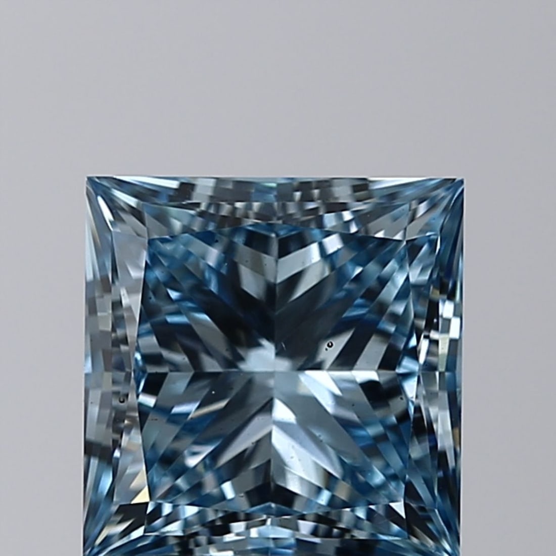 Loose Diamond - PRINCESS 2.71ct Fancy Intense Blue VS2: Loose Diamond - PRINCESS 2.71ct Fancy Intense Blue VS2 Source: This is a real non-mined Diamond that has been grown in a lab Shape: PRINCESS Carats: 2.71 Color: Fancy Intense Blue Certification: IGI V