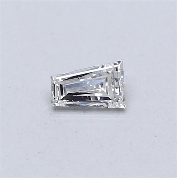Loose Diamond - TAPERED BAGUETTE 0.17ct E VS1: Loose Diamond - TAPERED BAGUETTE 0.17ct E VS1 Source: This is a real non-mined Diamond that has been grown in a lab Shape: TAPERED BAGUETTE Carats: 0.17 Color: E Clarity: VS1 Certification: NONE Video