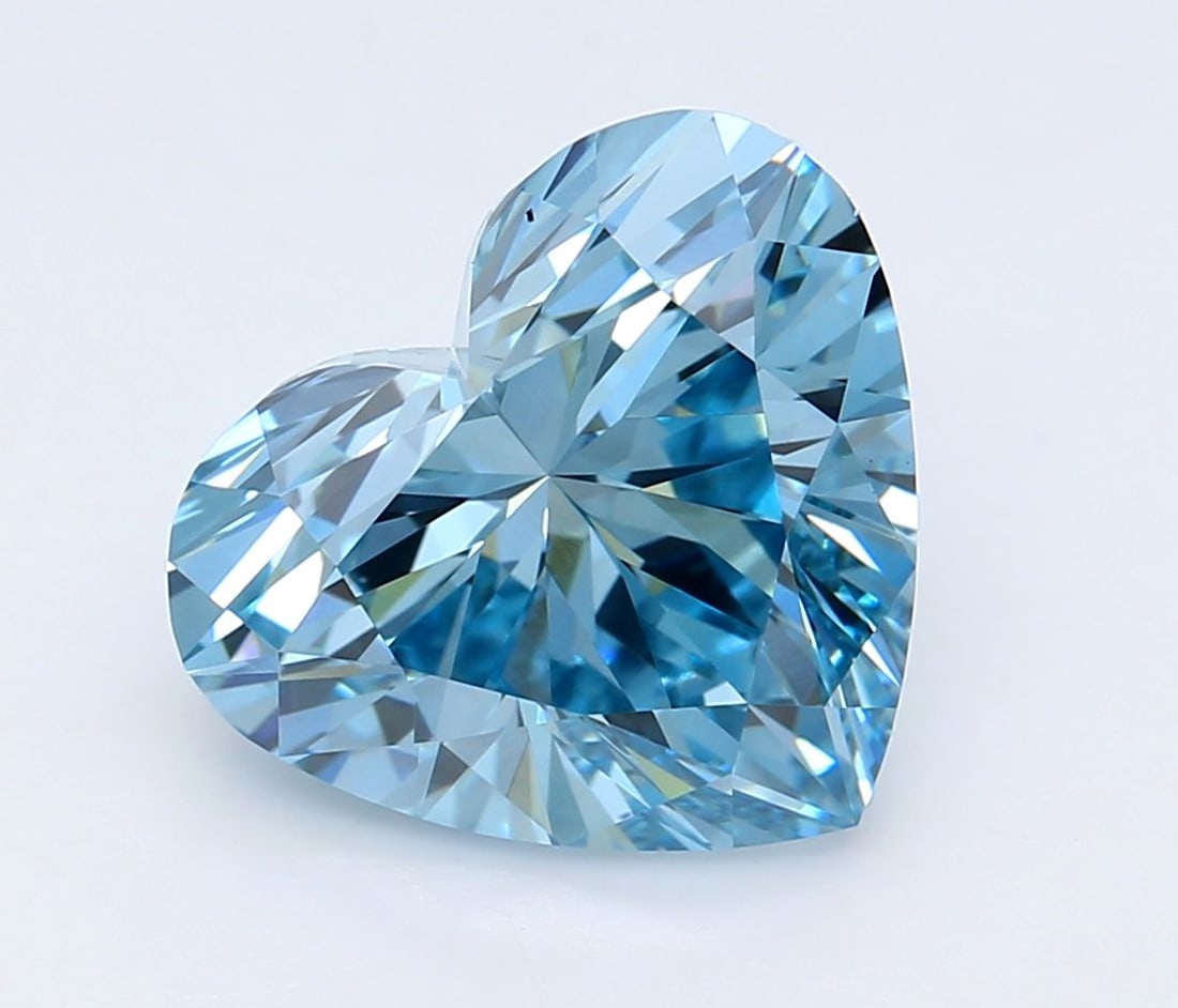 Loose Diamond - HEART 4.0ct Fancy Vivid Blue VS1: Loose Diamond - HEART 4.0ct Fancy Vivid Blue VS1 Source: This is a real non-mined Diamond that has been grown in a lab Shape: HEART Carats: 4.0 Color: Fancy Vivid Blue Certification: IGI Video: