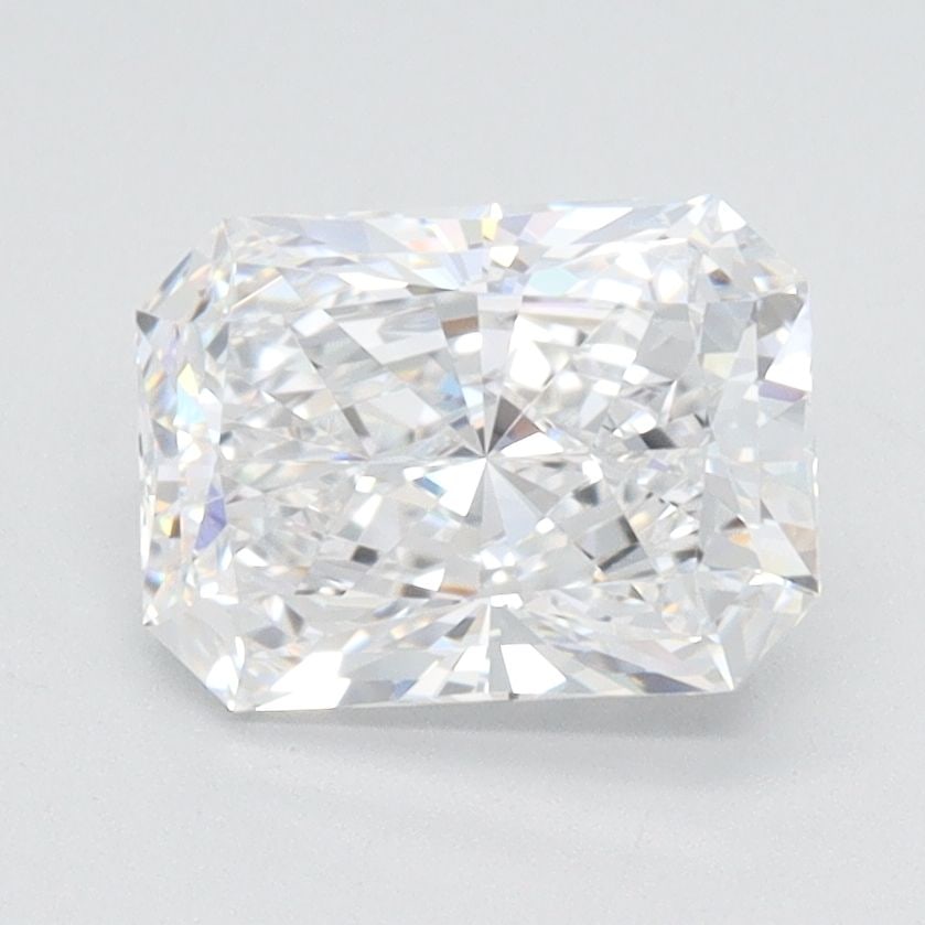 Loose Diamond - RADIANT 1.57ct E VVS1: Loose Diamond - RADIANT 1.57ct E VVS1 Source: This is a real non-mined Diamond that has been grown in a lab Shape: RADIANT Carats: 1.57 Color: E Clarity: VVS1 Certification: IGI Video: