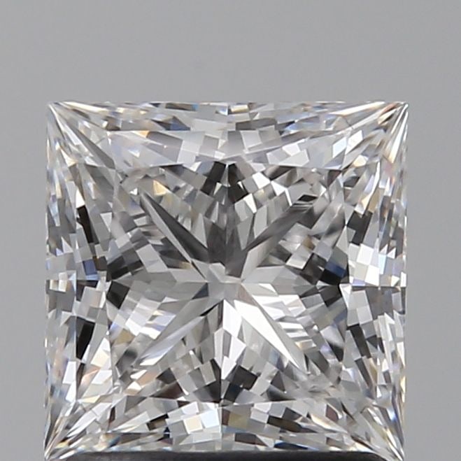 Loose Diamond - PRINCESS 1.53ct D VS1: Loose Diamond - PRINCESS 1.53ct D VS1 Source: This is a real non-mined Diamond that has been grown in a lab Shape: PRINCESS Carats: 1.53 Color: D Clarity: VS1 Certification: NONE Video: