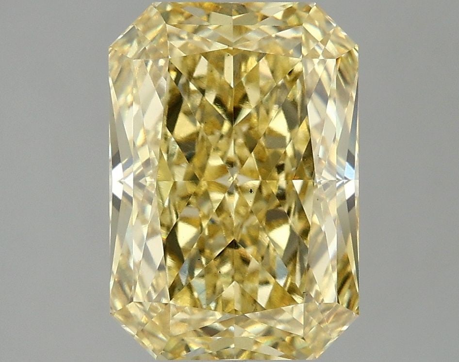 Loose Diamond - RADIANT 4.09ct Fancy Vivid Yellow VS1: Loose Diamond - RADIANT 4.09ct Fancy Vivid Yellow VS1 Source: This is a real non-mined Diamond that has been grown in a lab Shape: RADIANT Carats: 4.09 Color: Fancy Vivid Yellow Certification: IGI Vid