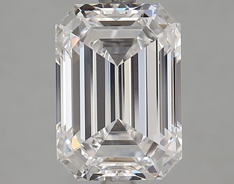 Loose Diamond - EMERALD 3.02ct D VVS2: Loose Diamond - EMERALD 3.02ct D VVS2 Source: This is a real non-mined Diamond that has been grown in a lab Shape: EMERALD Carats: 3.02 Color: D Clarity: VVS2 Certification: GIA Video: