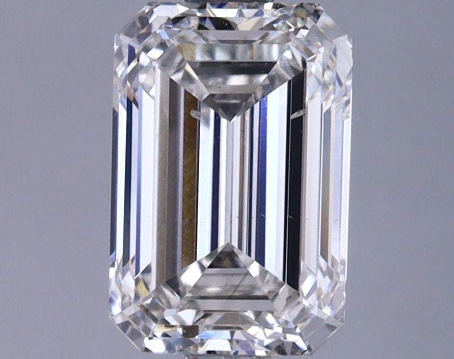 Loose Diamond - EMERALD 2.13ct F SI1: Loose Diamond - EMERALD 2.13ct F SI1 Source: This is a real non-mined Diamond that has been grown in a lab Shape: EMERALD Carats: 2.13 Color: F Clarity: SI1 Certification: IGI Video: