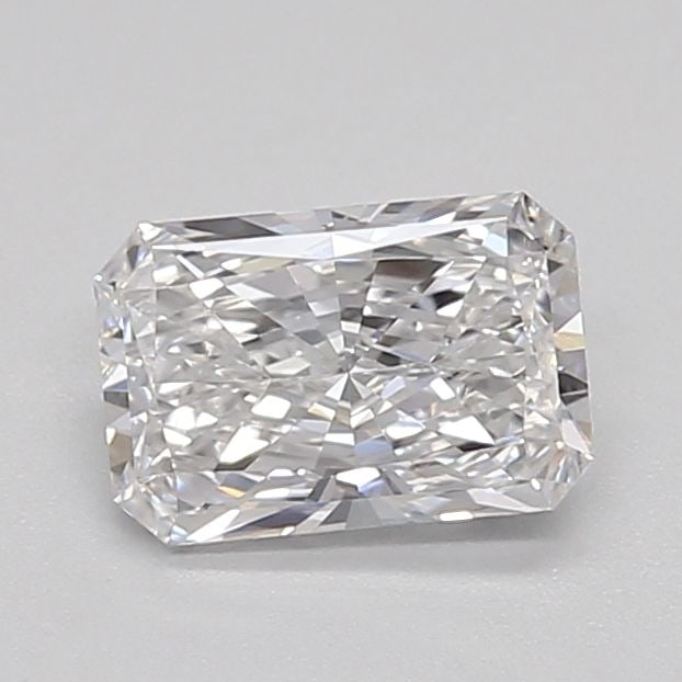 Loose Diamond - RADIANT 0.66ct E VVS2: Loose Diamond - RADIANT 0.66ct E VVS2 Source: This is a real non-mined Diamond that has been grown in a lab Shape: RADIANT Carats: 0.66 Color: E Clarity: VVS2 Certification: IGI Video: