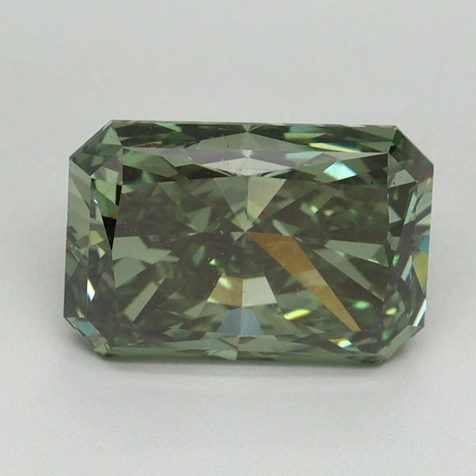 Loose Diamond - RADIANT 3.02ct Fancy Vivid Green VS2: Loose Diamond - RADIANT 3.02ct Fancy Vivid Green VS2 Source: This is a real non-mined Diamond that has been grown in a lab Shape: RADIANT Carats: 3.02 Color: Fancy Vivid Green Certification: IGI Video