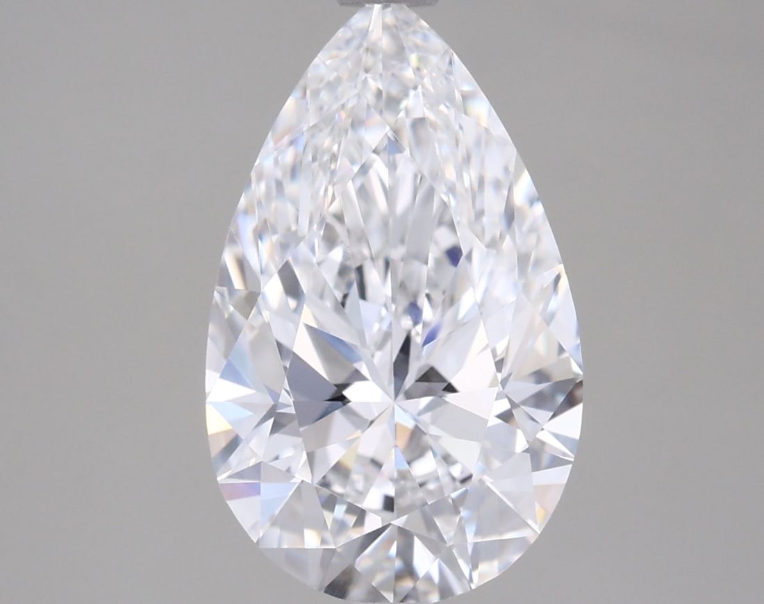 Loose Diamond - PEAR 2.1ct E VVS1: Loose Diamond - PEAR 2.1ct E VVS1 Source: This is a real non-mined Diamond that has been grown in a lab Shape: PEAR Carats: 2.1 Color: E Clarity: VVS1 Certification: IGI Video: