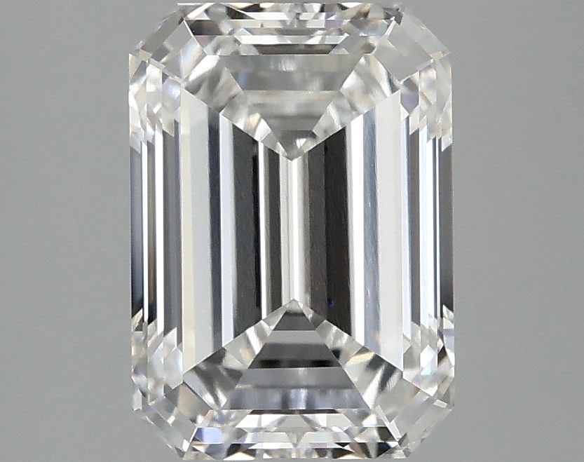 Loose Diamond - EMERALD 3.02ct E VVS2: Loose Diamond - EMERALD 3.02ct E VVS2 Source: This is a real non-mined Diamond that has been grown in a lab Shape: EMERALD Carats: 3.02 Color: E Clarity: VVS2 Certification: IGI Video: