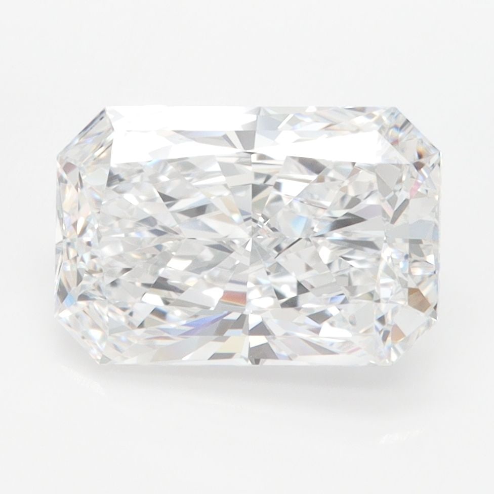 Loose Diamond - RADIANT 3.01ct D IF: Loose Diamond - RADIANT 3.01ct D IF Source: This is a real non-mined Diamond that has been grown in a lab Shape: RADIANT Carats: 3.01 Color: D Clarity: IF Certification: IGI Video: