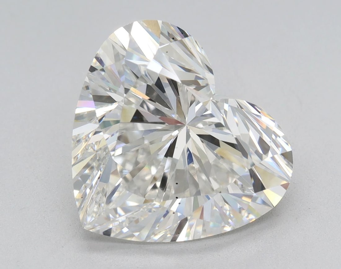 Loose Diamond - HEART 4.28ct F VS2: Loose Diamond - HEART 4.28ct F VS2 Source: This is a real non-mined Diamond that has been grown in a lab Shape: HEART Carats: 4.28 Color: F Clarity: VS2 Certification: IGI Video: