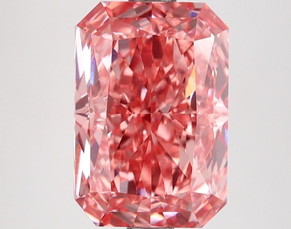 Loose Diamond - RADIANT 3.12ct Fancy Vivid Pink VS1: Loose Diamond - RADIANT 3.12ct Fancy Vivid Pink VS1 Source: This is a real non-mined Diamond that has been grown in a lab Shape: RADIANT Carats: 3.12 Color: Fancy Vivid Pink Certification: IGI Video: