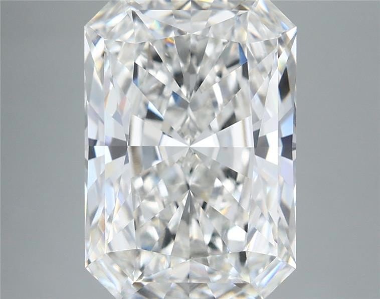 Loose Diamond - RADIANT 5.88ct F VVS2: Loose Diamond - RADIANT 5.88ct F VVS2 Source: This is a real non-mined Diamond that has been grown in a lab Shape: RADIANT Carats: 5.88 Color: F Clarity: VVS2 Certification: IGI Video:
