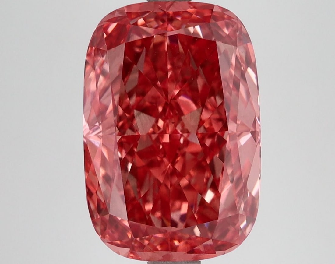 Loose Diamond - CUSHION MODIFIED 4.79ct Fancy Vivid Pink VS1: Loose Diamond - CUSHION MODIFIED 4.79ct Fancy Vivid Pink VS1 Source: This is a real non-mined Diamond that has been grown in a lab Shape: CUSHION MODIFIED Carats: 4.79 Color: Fancy Vivid Pink
