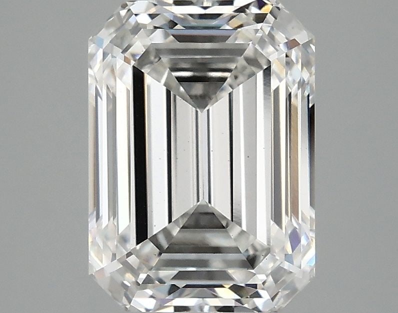 Loose Diamond - EMERALD 2.88ct F VS1: Loose Diamond - EMERALD 2.88ct F VS1 Source: This is a real non-mined Diamond that has been grown in a lab Shape: EMERALD Carats: 2.88 Color: F Clarity: VS1 Certification: IGI Video: