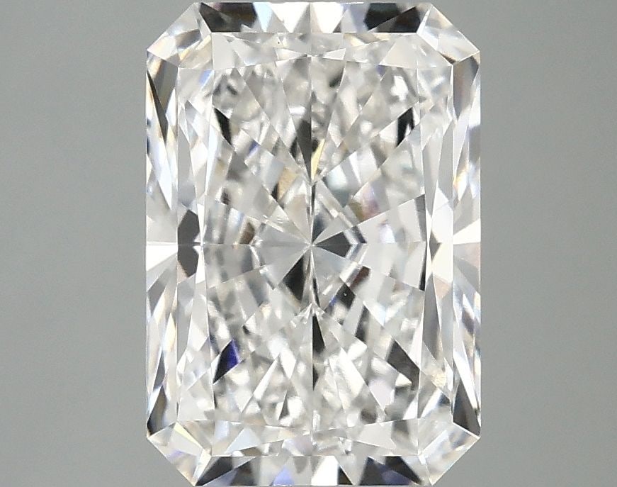 Loose Diamond - RADIANT 3.05ct F VVS2: Loose Diamond - RADIANT 3.05ct F VVS2 Source: This is a real non-mined Diamond that has been grown in a lab Shape: RADIANT Carats: 3.05 Color: F Clarity: VVS2 Certification: IGI The Diamond Depot
