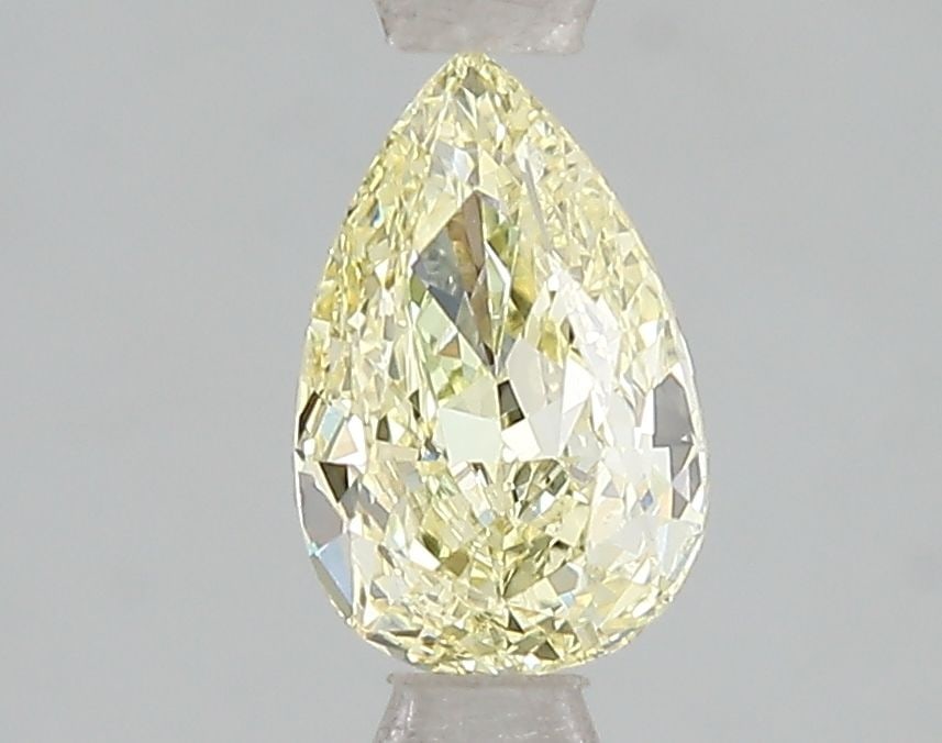 Loose Diamond - PEAR 1.01ct Fancy Intense Yellow VS2: Loose Diamond - PEAR 1.01ct Fancy Intense Yellow VS2 Source: This is a real non-mined Diamond that has been grown in a lab Shape: PEAR Carats: 1.01 Color: Fancy Intense Yellow Certification: IGI Video