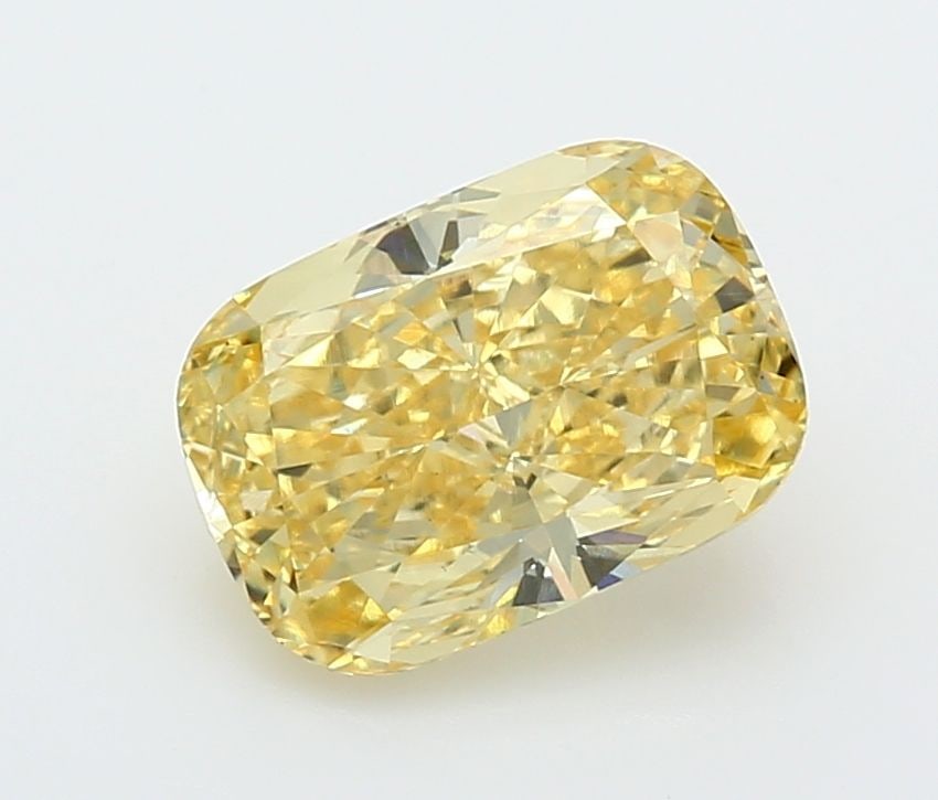 Loose Diamond - CUSHION MODIFIED 3.08ct Fancy Yellow VS1: Loose Diamond - CUSHION MODIFIED 3.08ct Fancy Yellow VS1 Source: This is a real non-mined Diamond that has been grown in a lab Shape: CUSHION MODIFIED Carats: 3.08 Color: Fancy Yellow Certification: I