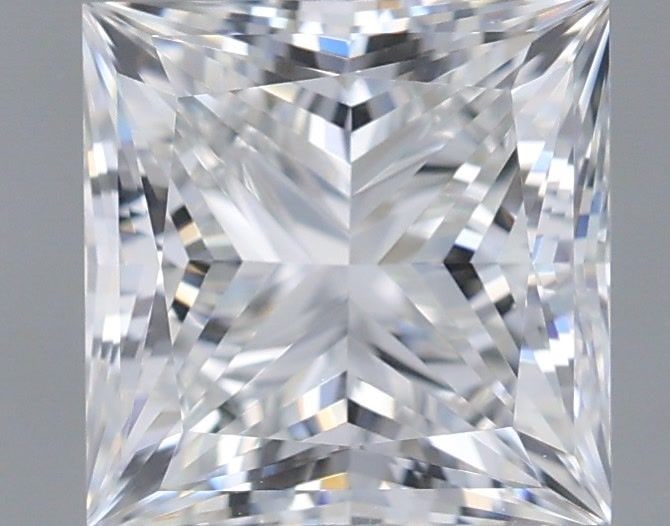 Loose Diamond - PRINCESS 1.52ct E VVS1: Loose Diamond - PRINCESS 1.52ct E VVS1 Source: This is a real non-mined Diamond that has been grown in a lab Shape: PRINCESS Carats: 1.52 Color: E Clarity: VVS1 Certification: IGI Video: