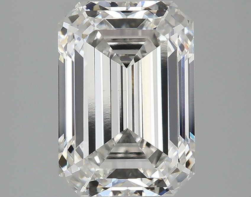 Loose Diamond - EMERALD 3.03ct E VVS2: Loose Diamond - EMERALD 3.03ct E VVS2 Source: This is a real non-mined Diamond that has been grown in a lab Shape: EMERALD Carats: 3.03 Color: E Clarity: VVS2 Certification: IGI Video: