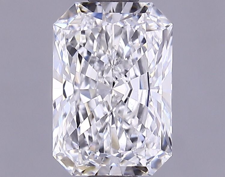 Loose Diamond - RADIANT 1.01ct E VS2: Loose Diamond - RADIANT 1.01ct E VS2 Source: This is a real non-mined Diamond that has been grown in a lab Shape: RADIANT Carats: 1.01 Color: E Clarity: VS2 Certification: IGI Video: