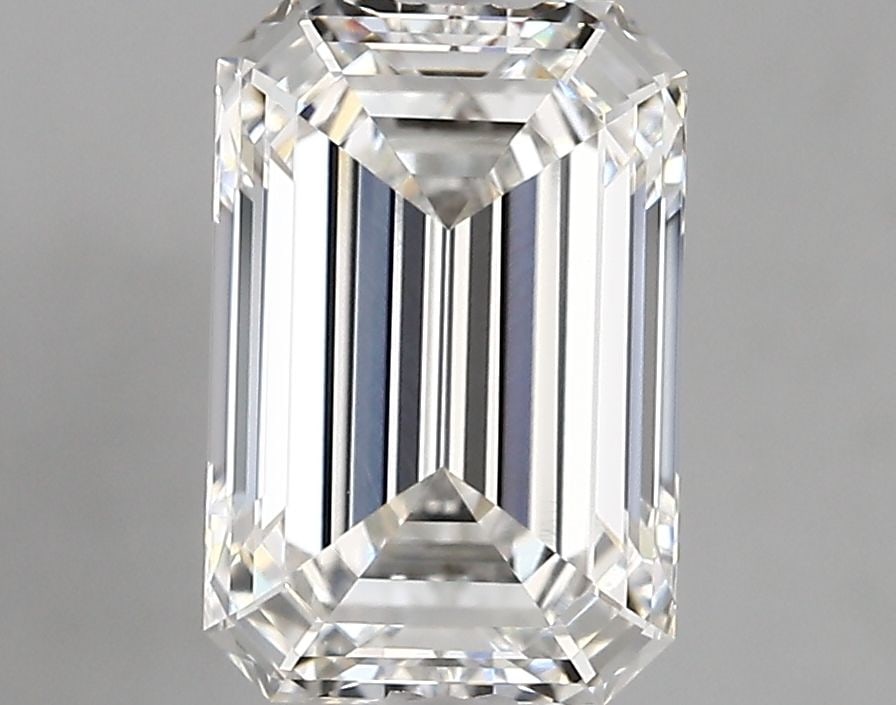 Loose Diamond - EMERALD 2.82ct F VVS1: Loose Diamond - EMERALD 2.82ct F VVS1 Source: This is a real non-mined Diamond that has been grown in a lab Shape: EMERALD Carats: 2.82 Color: F Clarity: VVS1 Certification: IGI Video: