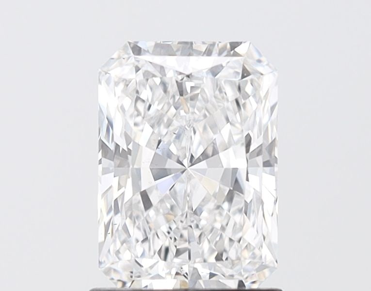 Loose Diamond - RADIANT 1.27ct E VS1: Loose Diamond - RADIANT 1.27ct E VS1 Source: This is a real non-mined Diamond that has been grown in a lab Shape: RADIANT Carats: 1.27 Color: E Clarity: VS1 Certification: IGI Video: