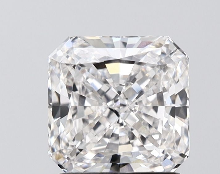Loose Diamond - SQUARE RADIANT 1.61ct E VVS1: Loose Diamond - SQUARE RADIANT 1.61ct E VVS1 Source: This is a real non-mined Diamond that has been grown in a lab Shape: SQUARE RADIANT Carats: 1.61 Color: E Clarity: VVS1 Certification: IGI Video: