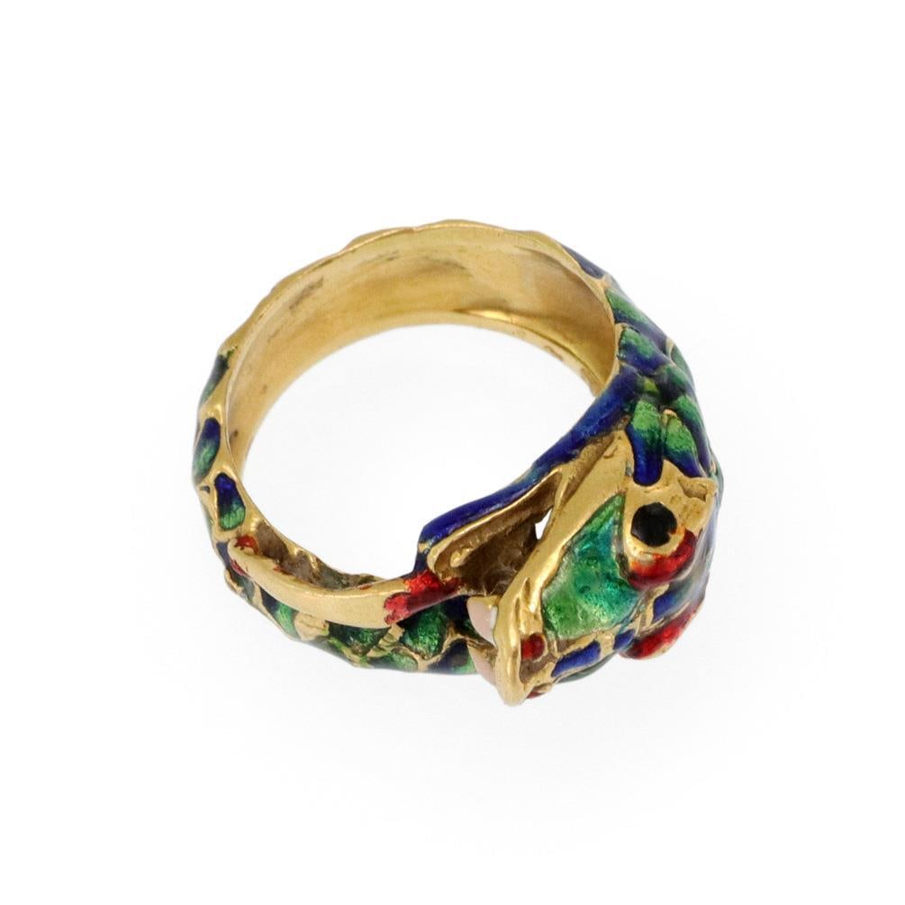 Vintage 18k Yellow Gold Multicolor Enamel Snake Ring Size 6.5: Vintage 18k Yellow Gold Multicolor Enamel Snake Ring Size 6.5 This vintage ring showcases a stunning design made from 18k yellow gold, featuring a coiled snake adorned with a striking dark blue to gre