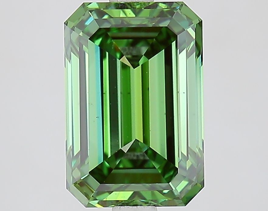 Loose Diamond - EMERALD 3.06ct Fancy Vivid Green VS2: Loose Diamond - EMERALD 3.06ct Fancy Vivid Green VS2 Source: This is a real non-mined Diamond that has been grown in a lab Shape: EMERALD Carats: 3.06 Color: Fancy Vivid Green Certification: IGI Video
