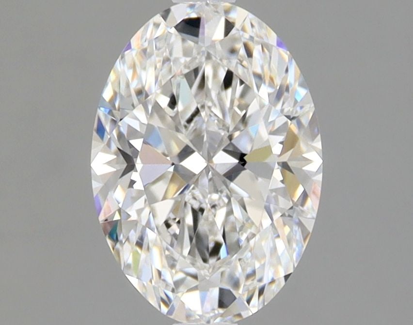 Loose Diamond - OVAL 1.01ct E VVS2: Loose Diamond - OVAL 1.01ct E VVS2 Source: Natural Shape: OVAL Carats: 1.01 Color: E Clarity: VVS2 Certification: GIA Video: