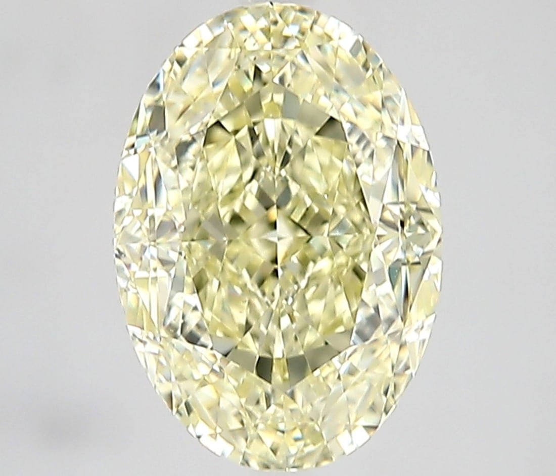 Loose Diamond - OVAL 2.56ct U-V VS2: Loose Diamond - OVAL 2.56ct U-V VS2 Source: Natural Shape: OVAL Carats: 2.56 Color: U-V Certification: GIA Video: