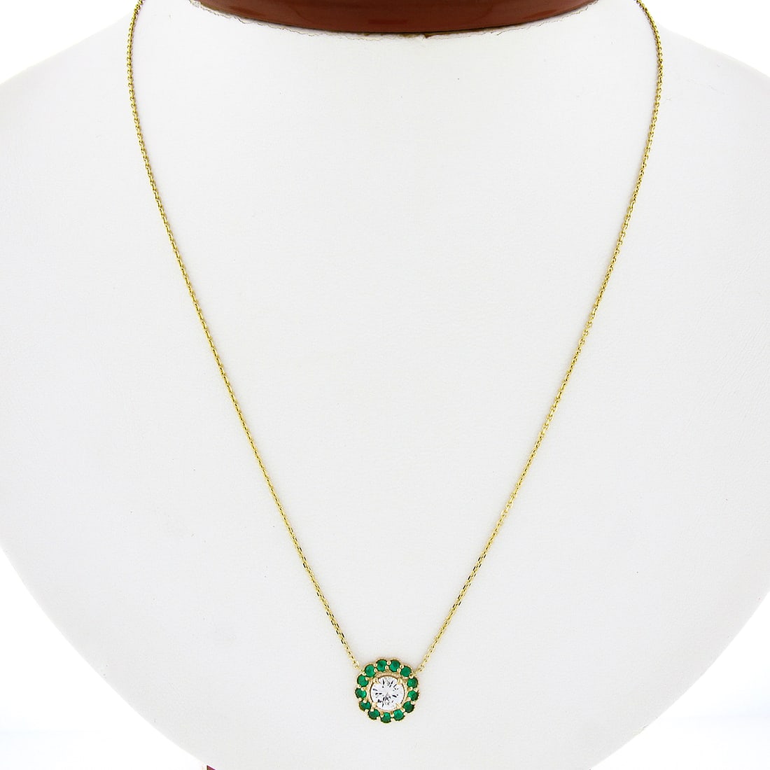 14K Gold Diamond Emerald Halo Flower Pendant Necklace Adjustable Chain: 14K Gold Diamond Emerald Halo Flower Pendant Necklace Adjustable Chain This exquisite pendant necklace is crafted from solid 14K yellow gold and showcases a stunning round brilliant cut diamond, weigh