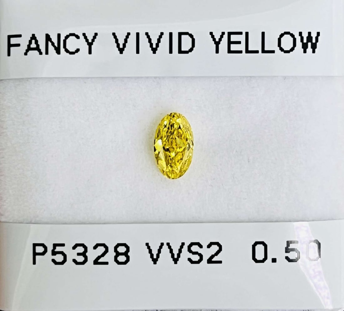Loose Diamond - OVAL 0.5ct Fancy Vivid Yellow VVS2: Loose Diamond - OVAL 0.5ct Fancy Vivid Yellow VVS2 Source: Natural Shape: OVAL Carats: 0.5 Color: Fancy Vivid Yellow Certification: GIA Video: