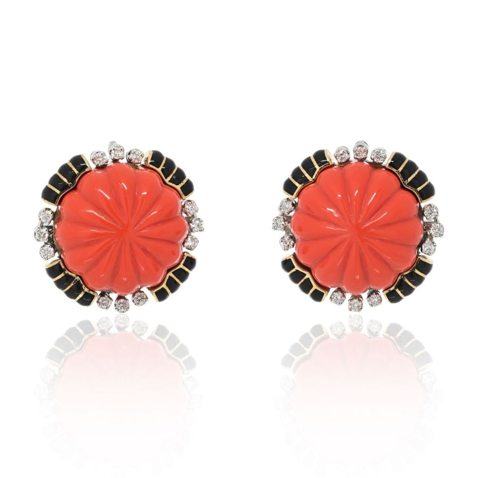 David Webb Coral Diamond Earrings Platinum 18K Gold Signed WEBB: David Webb Coral Diamond Earrings Platinum 18K Gold Signed WEBB Experience the elegance of these exquisite David Webb earrings, crafted from a luxurious combination of platinum and 18K yellow gold. Ea