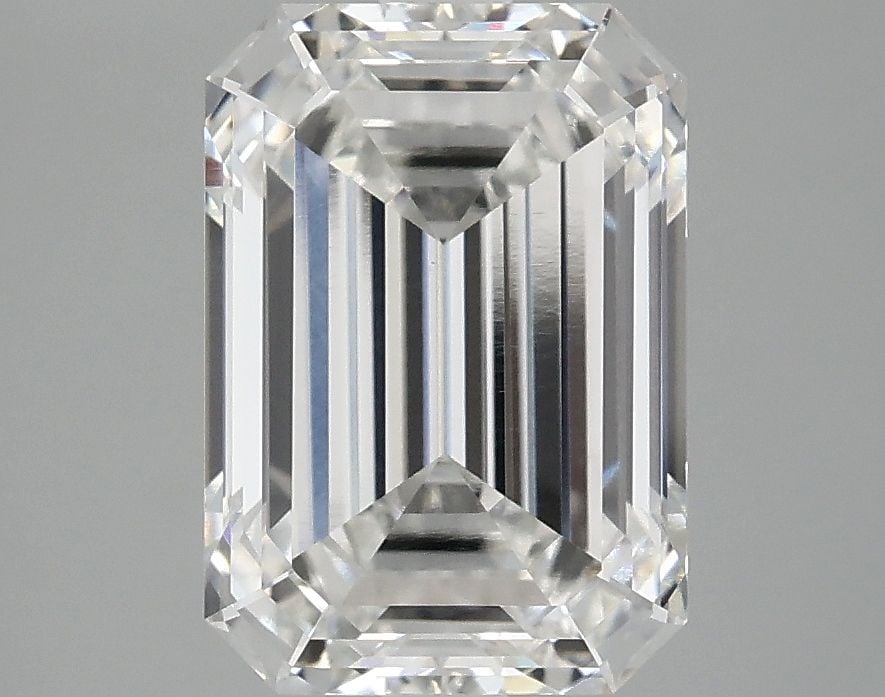 Loose Diamond - EMERALD 3.09ct F VS1: Loose Diamond - EMERALD 3.09ct F VS1 Source: This is a real non-mined Diamond that has been grown in a lab Shape: EMERALD Carats: 3.09 Color: F Clarity: VS1 Certification: IGI Video: