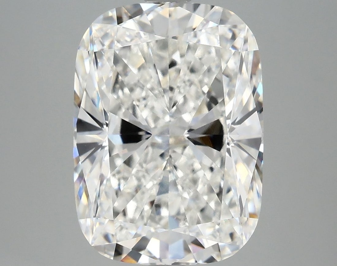 Loose Diamond - CUSHION MODIFIED 6.14ct F VVS2: Loose Diamond - CUSHION MODIFIED 6.14ct F VVS2 Source: This is a real non-mined Diamond that has been grown in a lab Shape: CUSHION MODIFIED Carats: 6.14 Color: F Clarity: VVS2 Certification: IGI Vide