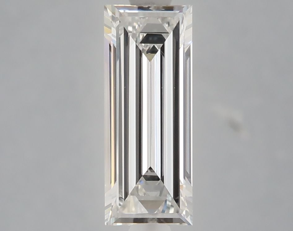 Loose Diamond - BAGUETTE 1.02ct E VS1: Loose Diamond - BAGUETTE 1.02ct E VS1 Source: This is a real non-mined Diamond that has been grown in a lab Shape: BAGUETTE Carats: 1.02 Color: E Clarity: VS1 Certification: NONE Video: