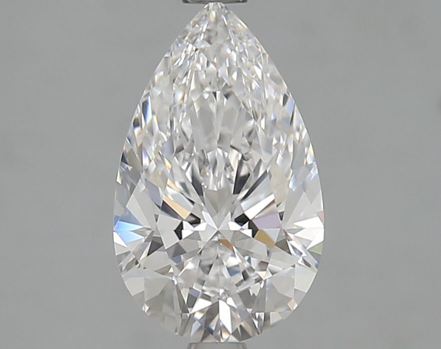 Loose Diamond - PEAR 2.0ct D VVS1: Loose Diamond - PEAR 2.0ct D VVS1 Source: This is a real non-mined Diamond that has been grown in a lab Shape: PEAR Carats: 2.0 Color: D Clarity: VVS1 Certification: GIA Video: