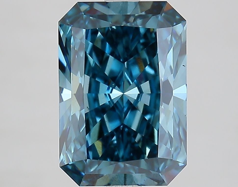 Loose Diamond - RADIANT 3.82ct Fancy Vivid Blue VS1: Loose Diamond - RADIANT 3.82ct Fancy Vivid Blue VS1 Source: This is a real non-mined Diamond that has been grown in a lab Shape: RADIANT Carats: 3.82 Color: Fancy Vivid Blue Certification: IGI Video: