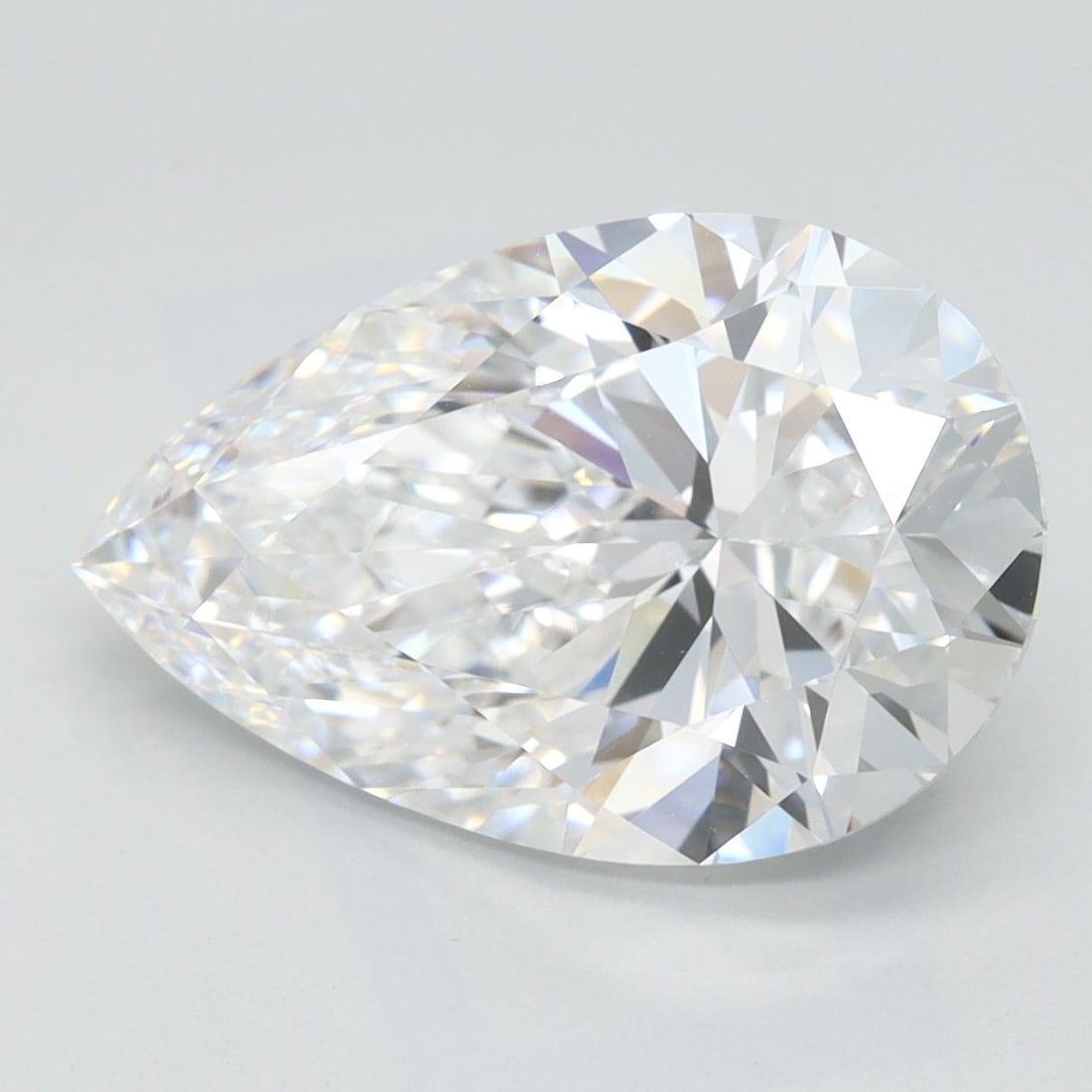 Loose Diamond - PEAR 4.02ct D VVS1: Loose Diamond - PEAR 4.02ct D VVS1 Source: This is a real non-mined Diamond that has been grown in a lab Shape: PEAR Carats: 4.02 Color: D Clarity: VVS1 Certification: GIA Video: