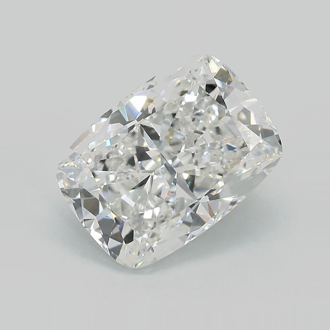 Loose Diamond - CUSHION MODIFIED 5.47ct E VS1: Loose Diamond - CUSHION MODIFIED 5.47ct E VS1 Source: This is a real non-mined Diamond that has been grown in a lab Shape: CUSHION MODIFIED Carats: 5.47 Color: E Clarity: VS1 Certification: IGI Video: