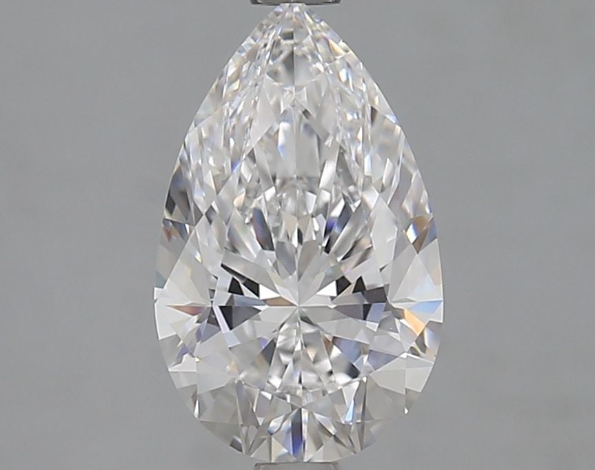 Loose Diamond - PEAR 2.01ct D VVS2: Loose Diamond - PEAR 2.01ct D VVS2 Source: This is a real non-mined Diamond that has been grown in a lab Shape: PEAR Carats: 2.01 Color: D Clarity: VVS2 Certification: IGI Video: