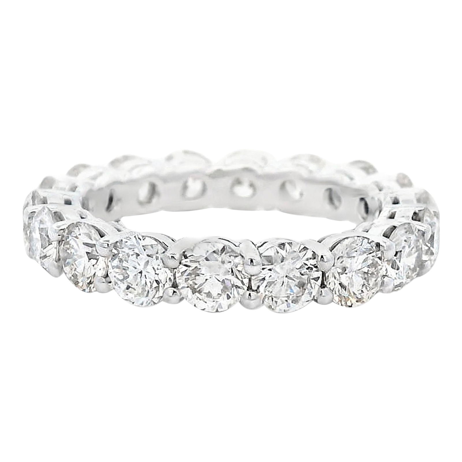 3.57ct Diamond Eternity Band 18k White Gold: 3.57ct Diamond Eternity Band 18k White Gold This exquisite 3.57 ct Round Eternity Band is crafted from luxurious 18k white gold, showcasing 18 round brilliant diamonds. Each diamond is approximately G