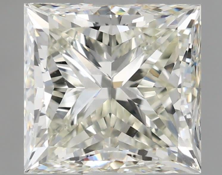 Loose Diamond - PRINCESS 2.5ct J VS1: Loose Diamond - PRINCESS 2.5ct J VS1 Source: Natural Shape: PRINCESS Carats: 2.5 Color: J Clarity: VS1 Certification: IGI Video: