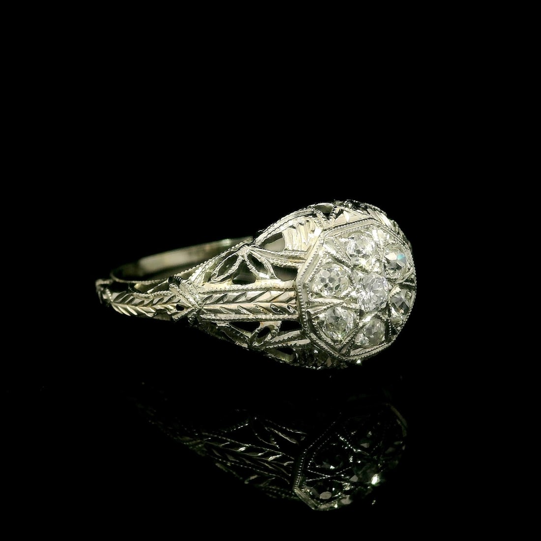 Antique Art Deco 0.18ctw Diamond Filigree White Gold Ring - 12