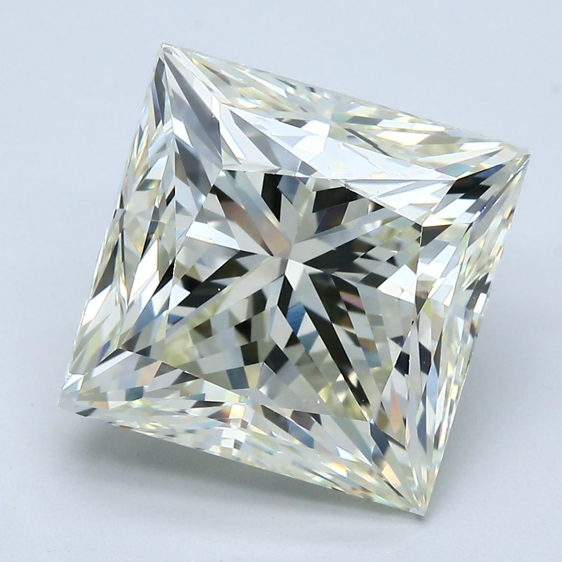 Loose Diamond - PRINCESS 10.06ct S-T VS1: Loose Diamond - PRINCESS 10.06ct S-T VS1 Source: Natural Shape: PRINCESS Carats: 10.06 Color: S-T Certification: GIA Video: