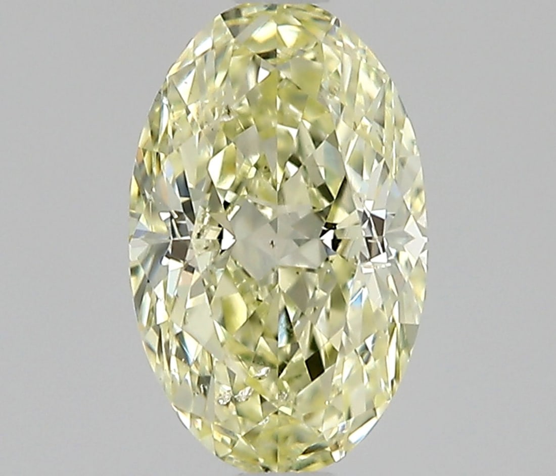 Loose Diamond - OVAL 0.5ct O-P SI1: Loose Diamond - OVAL 0.5ct O-P SI1 Source: Natural Shape: OVAL Carats: 0.5 Color: O-P Certification: IGI Video:
