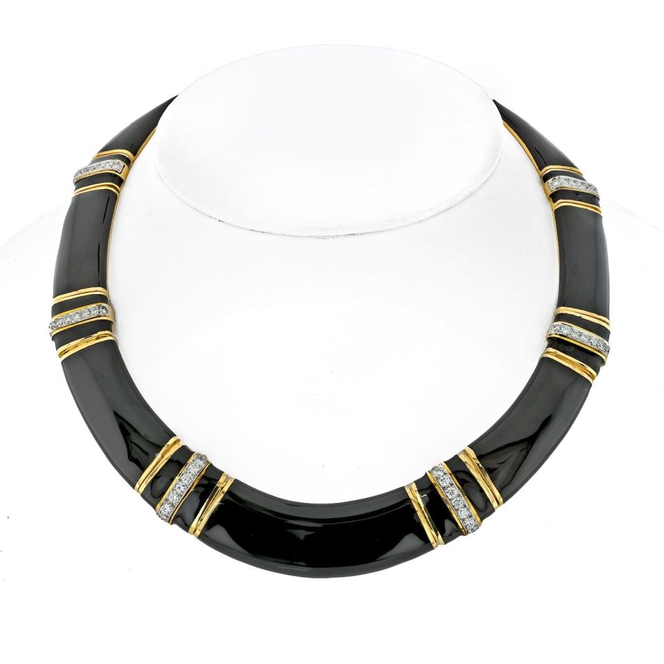 David Webb 1970s Platinum 18K Yellow Gold Black Enamel Diamond Collar Necklace: David Webb 1970s Platinum 18K Yellow Gold Black Enamel Diamond Collar Necklace This stunning collar necklace by David Webb showcases a luxurious combination of platinum and 18K yellow gold. Weighing 1